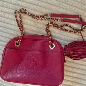Like New Authentic Tory Burch bag!